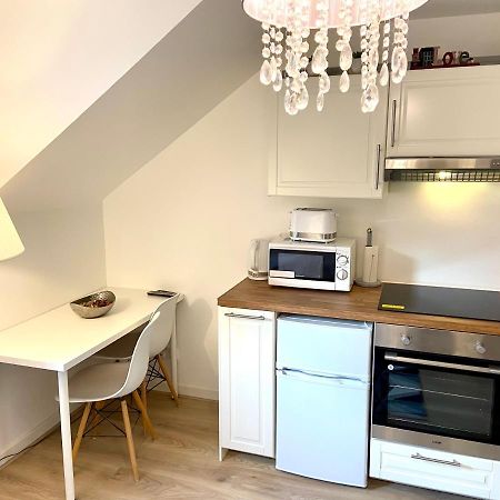 London Studio Self Contained, Newly Furbished Londres Exterior foto